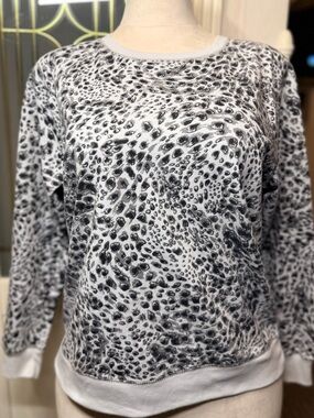Studio Works Leopard Print Sweatshirt L Mob Wife Animal Print
